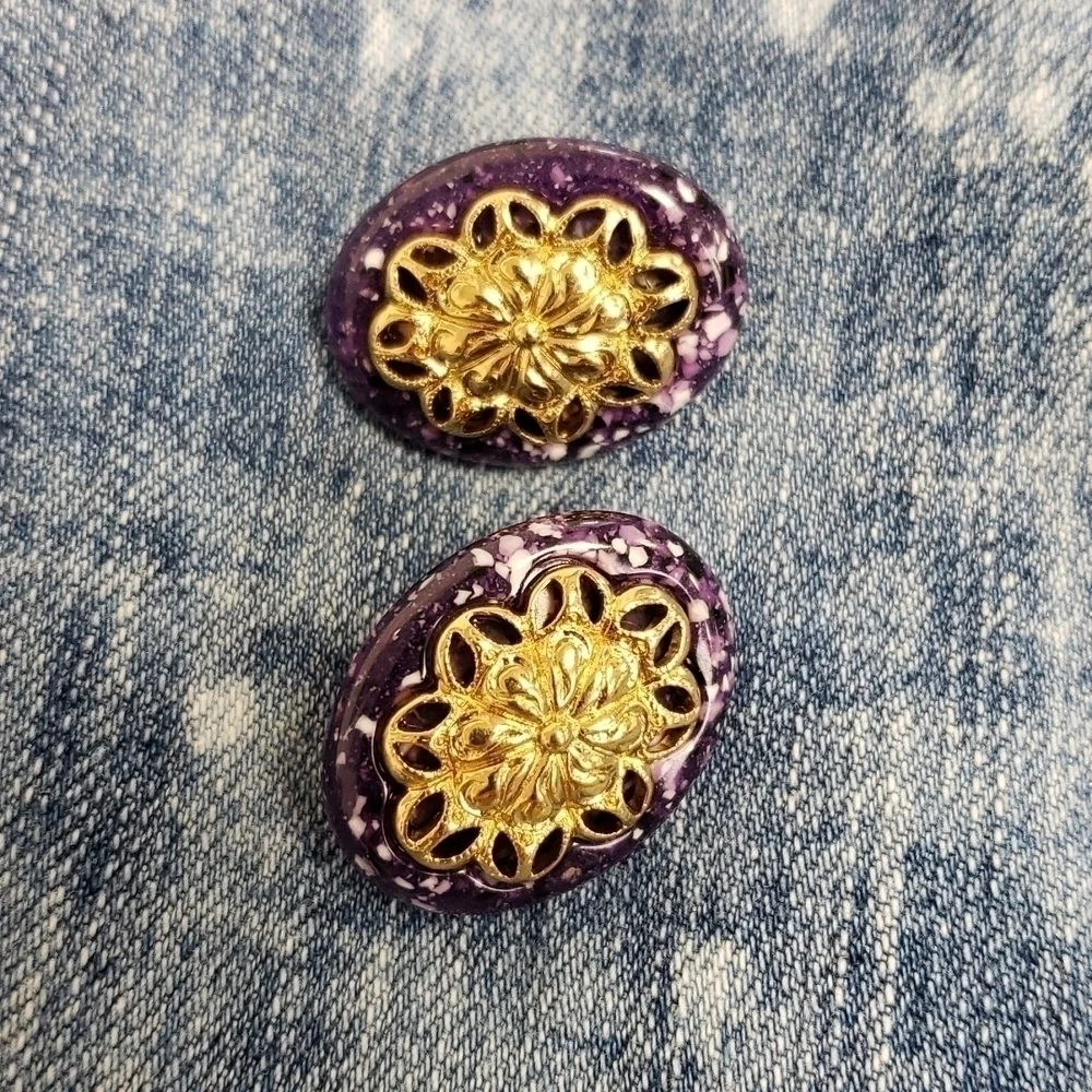 vintage clip